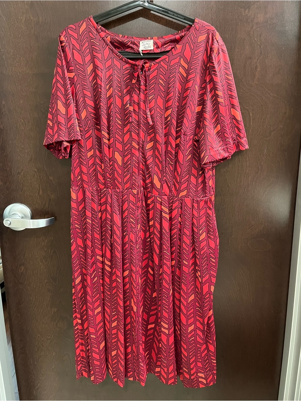 Vintage Shelton Stroller Short Sleeve Dress